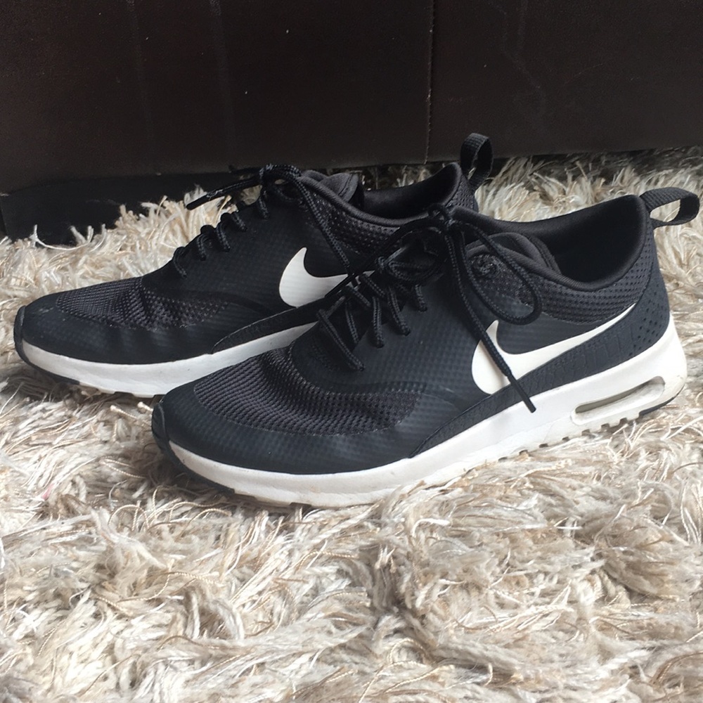 Air Max Thea